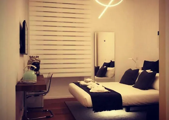 500 Prati Delle Vittorie Гостевой дом 4*